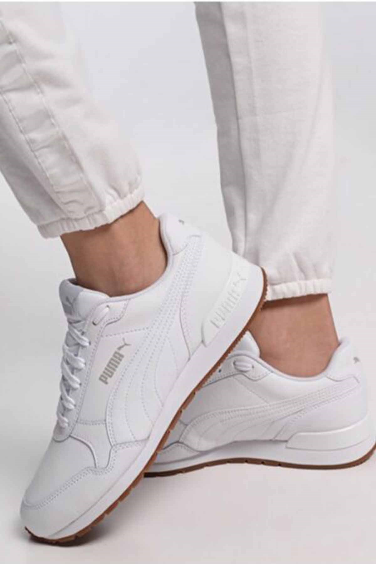 PUMAGünlük SporPuma Sneakers ST Runner. Erkek Günlük Spor Ayakkabı 365277 09 BEYAZ