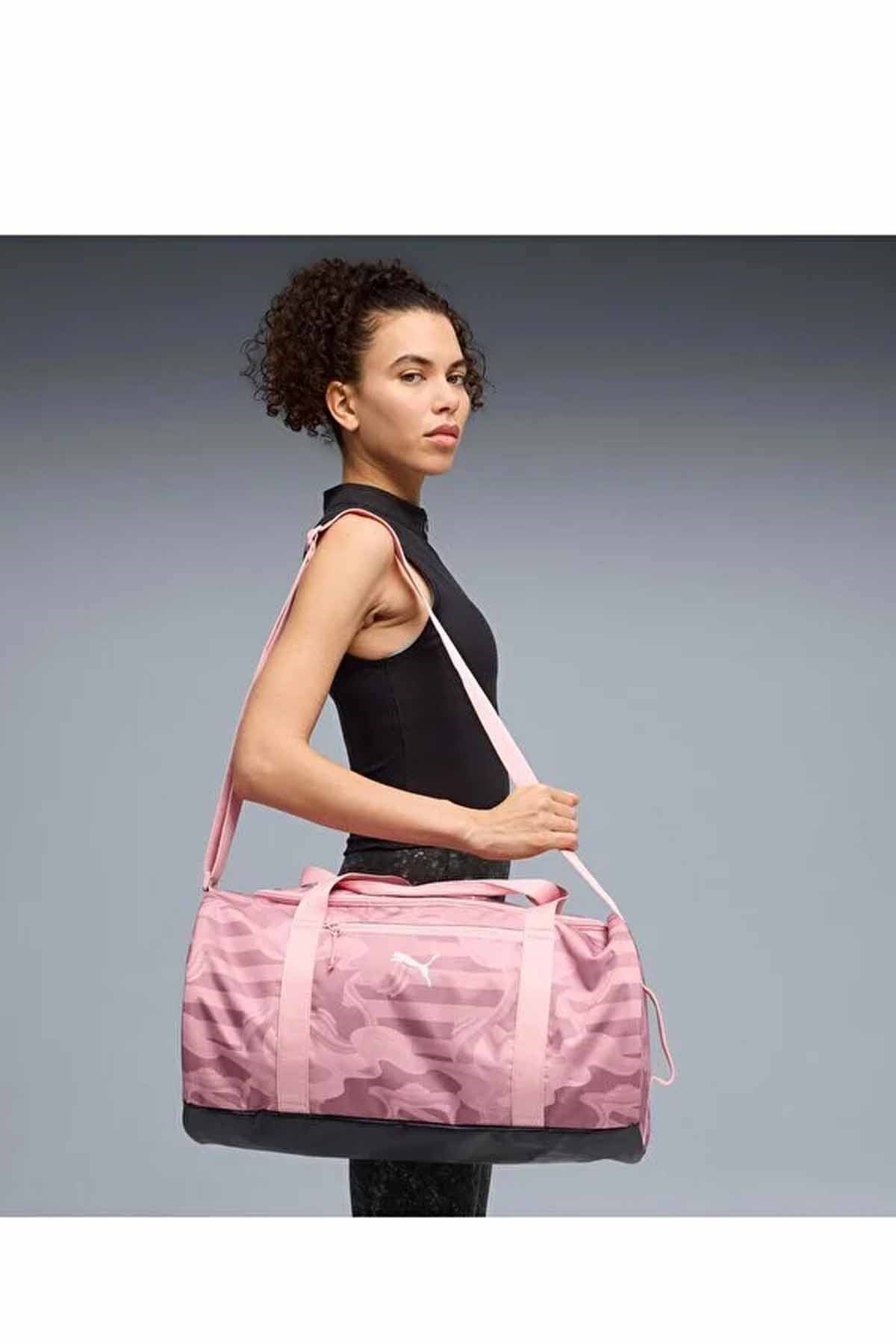 PUMASpor ve Seyehat ÇantasıPuma AT ESS CONCEPT 2 Barrel Bag Kadın Spor ve Seyehat Çantası 092395-01 Pembe