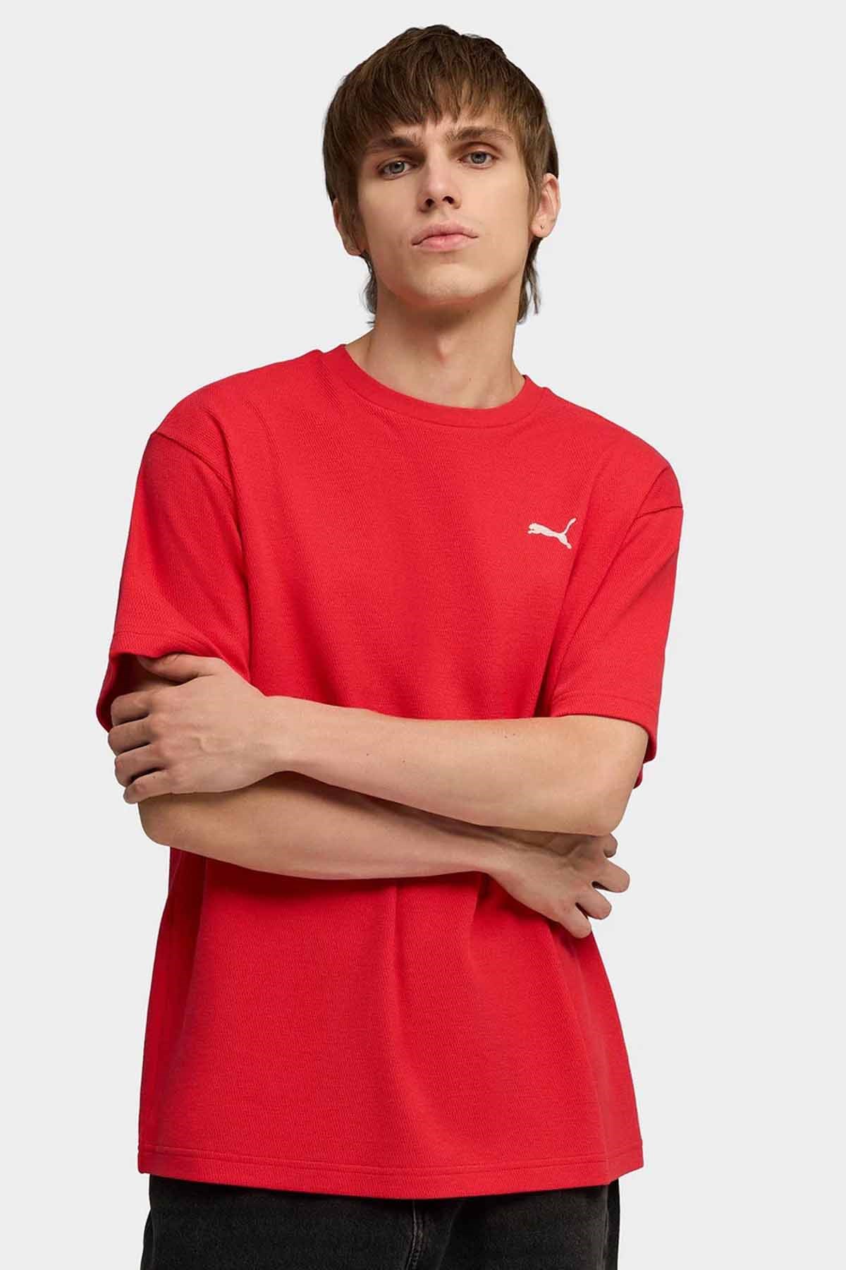 PUMATişörtPuma ESS ELEVATED Relaxed Tee Erkek Tişört 692018-11 Kırmızı