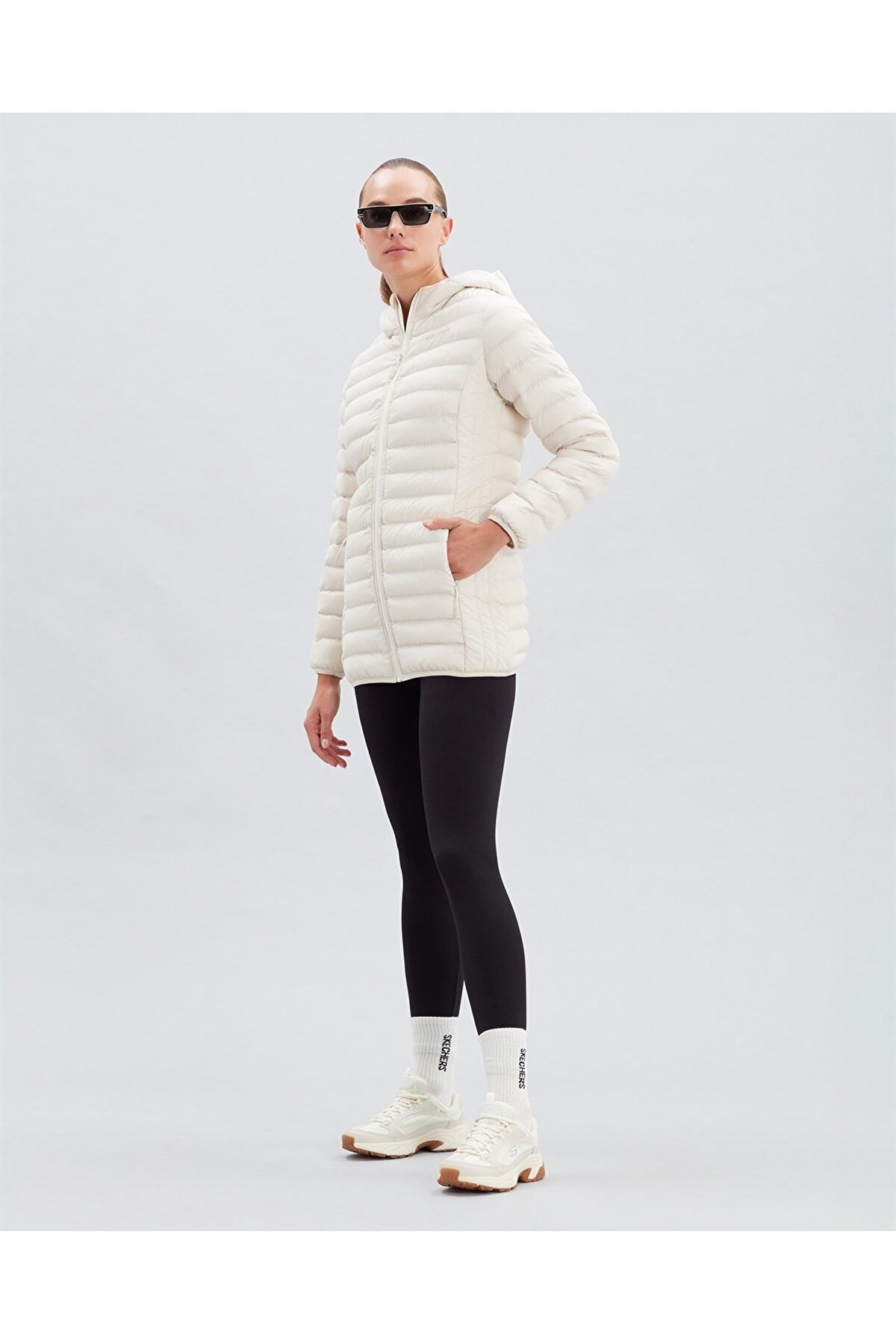 SKECHERSMontSkechers W Essential Midi Length Hooded Jacket Kadın Mont S212276-102 Off White