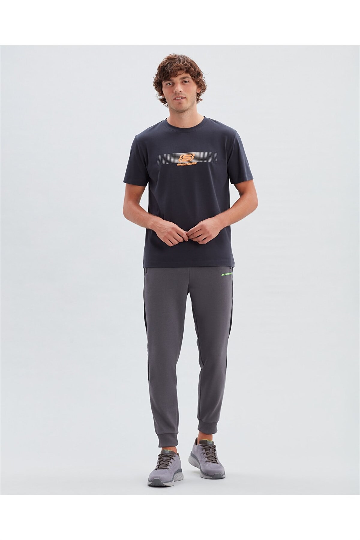SKECHERSTişörtSkechers M Big Logo T-Shirt Erkek Tişört S222260-001 Black