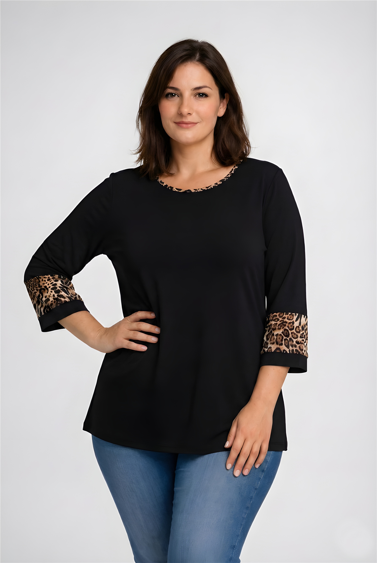 Büyük Beden Biye ve Bilek Leopar Detaylı Truvakar Kol Bluz SiyahCurvy TrendBüyük Beden Biye ve Bilek Leopar Detaylı Truvakar Kol Bluz Siyah