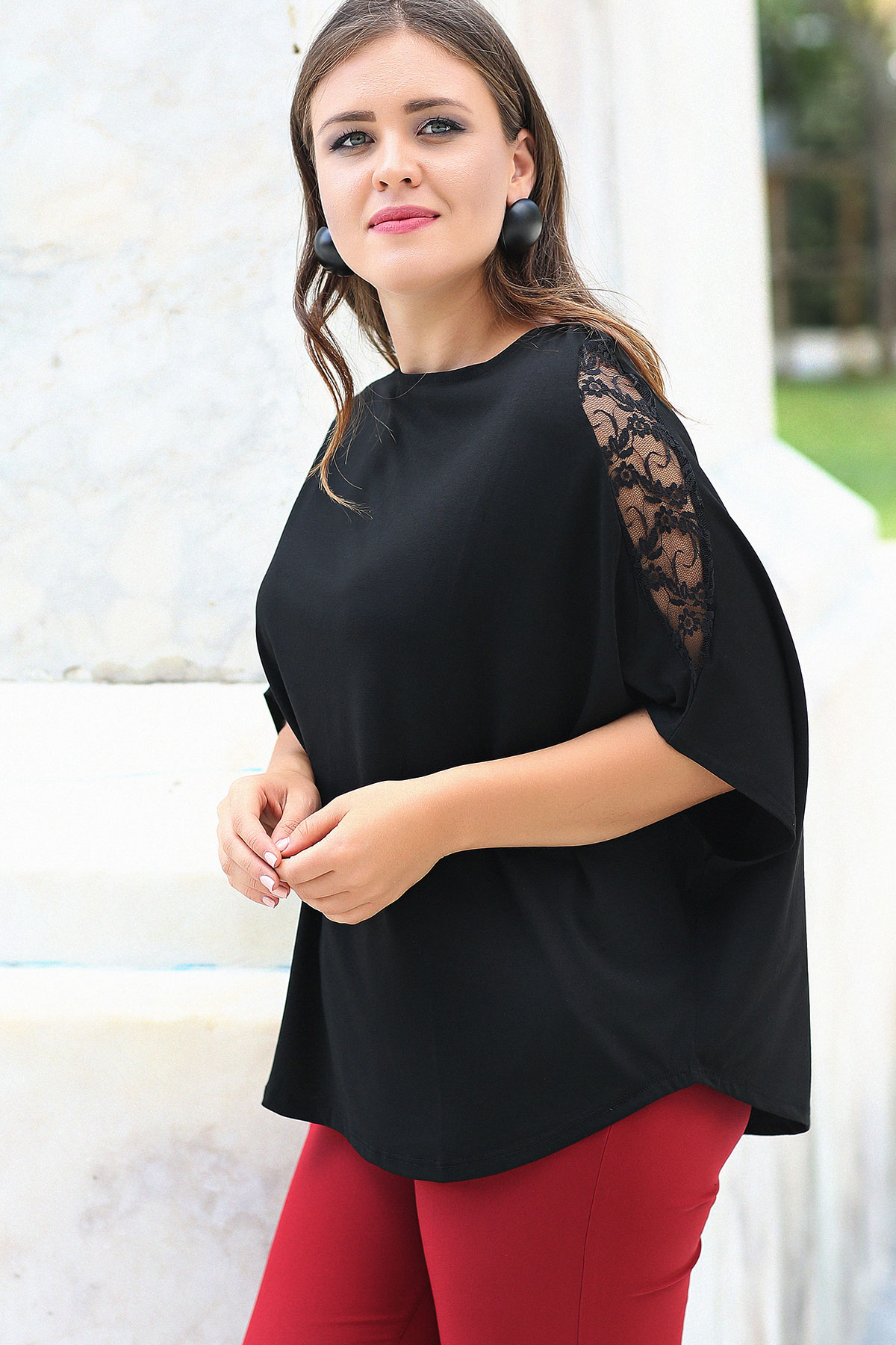 Büyük Beden Omuz Dantel Yarasa Bluz SiyahCurvy TrendBüyük Beden Omuz Dantel Yarasa Bluz Siyah