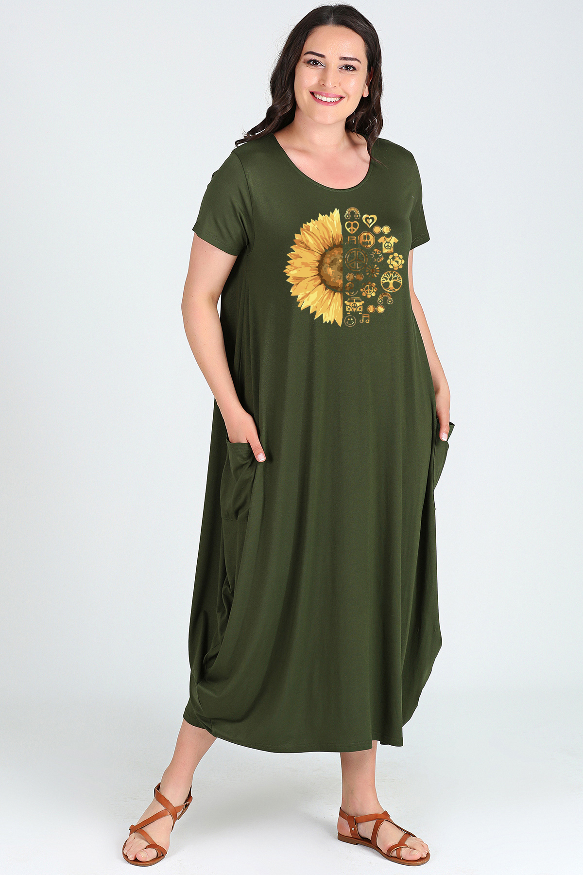 Büyük Beden Sun Flower Baskılı Jumbo Kısa Kol Elbise HakiCurvy TrendBüyük Beden Sun Flower Baskılı Jumbo Kısa Kol Elbise Haki