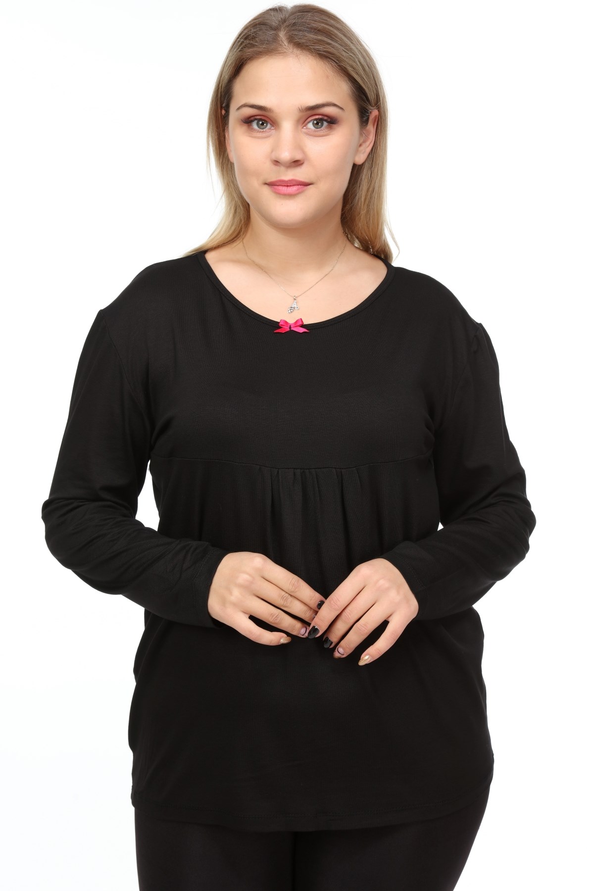 Büyük Beden Önü Büzgülü Fiyonk Detaylı Pijama Üst Siyah