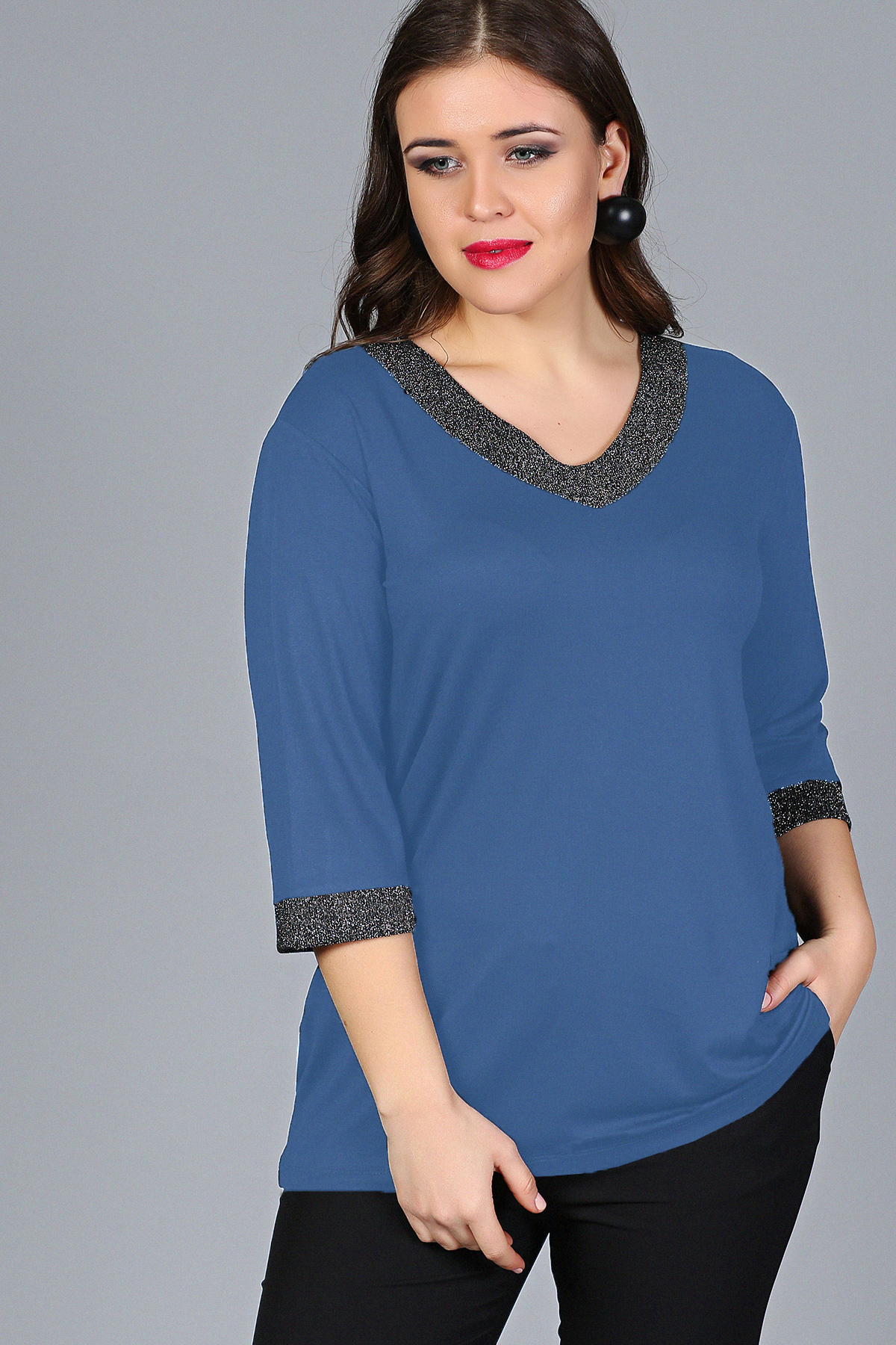 Büyük Beden Yaka Kolucu Sim Bluz İndigoCurvy TrendBüyük Beden Yaka Kolucu Sim Bluz İndigo