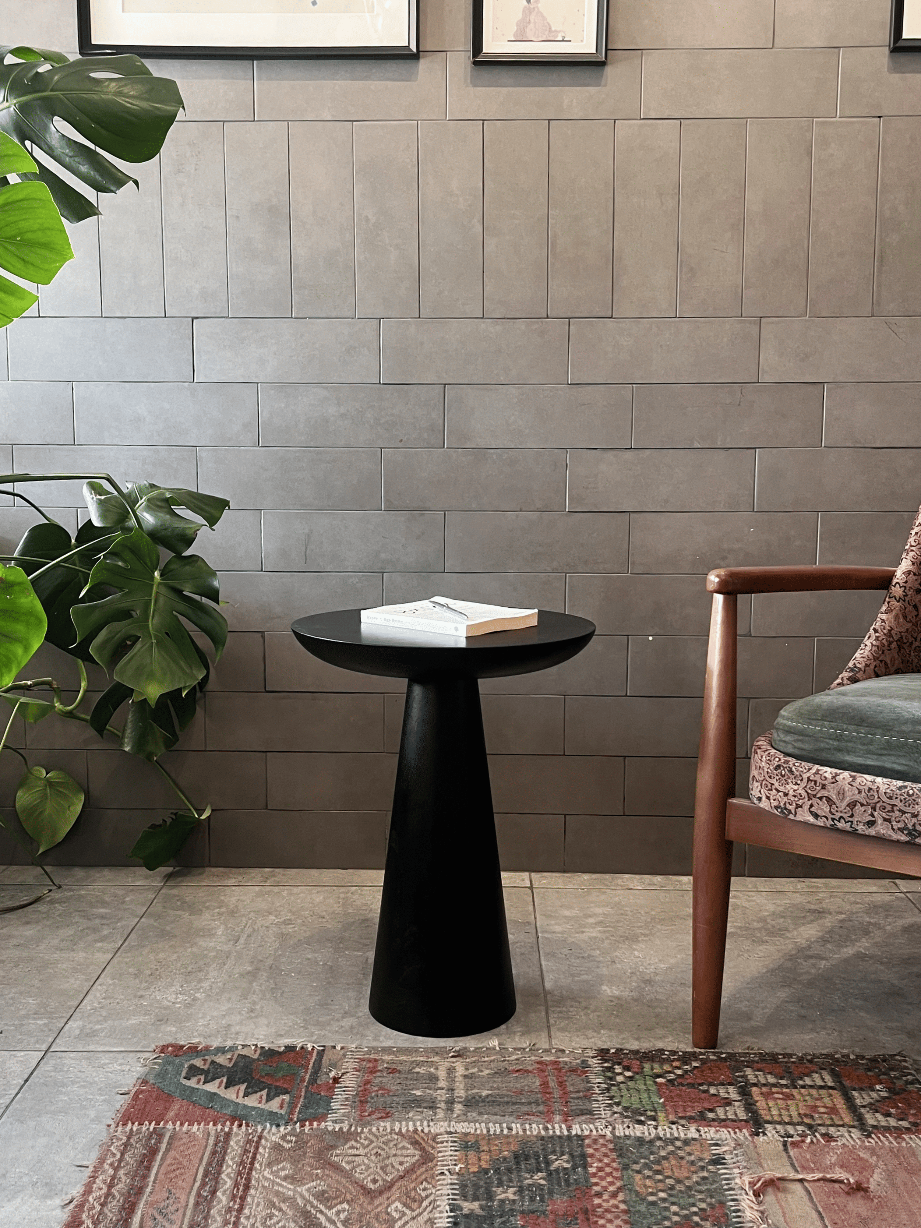 Tekli Zigon Mantar Sehpa Mushroom | Masif Ahşap Modern Yan Sehpa (Siyah)