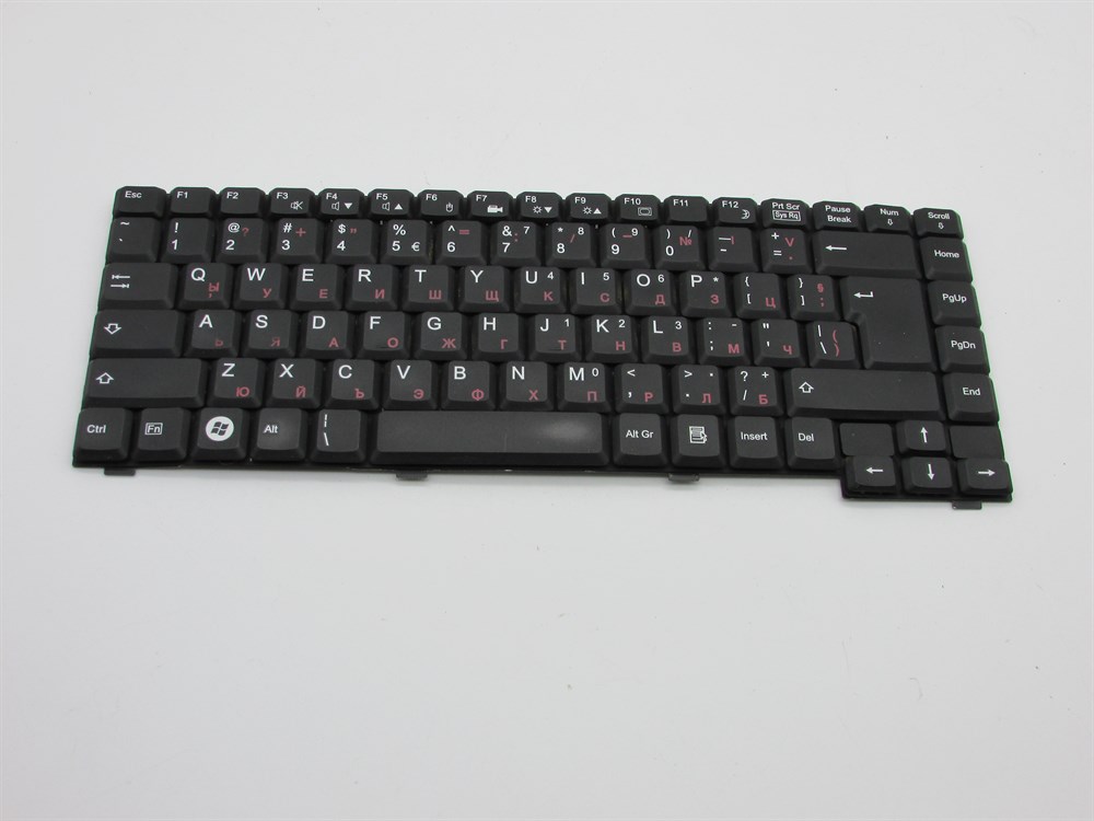 AMILO- Pİ-2550 Notebook Klavye