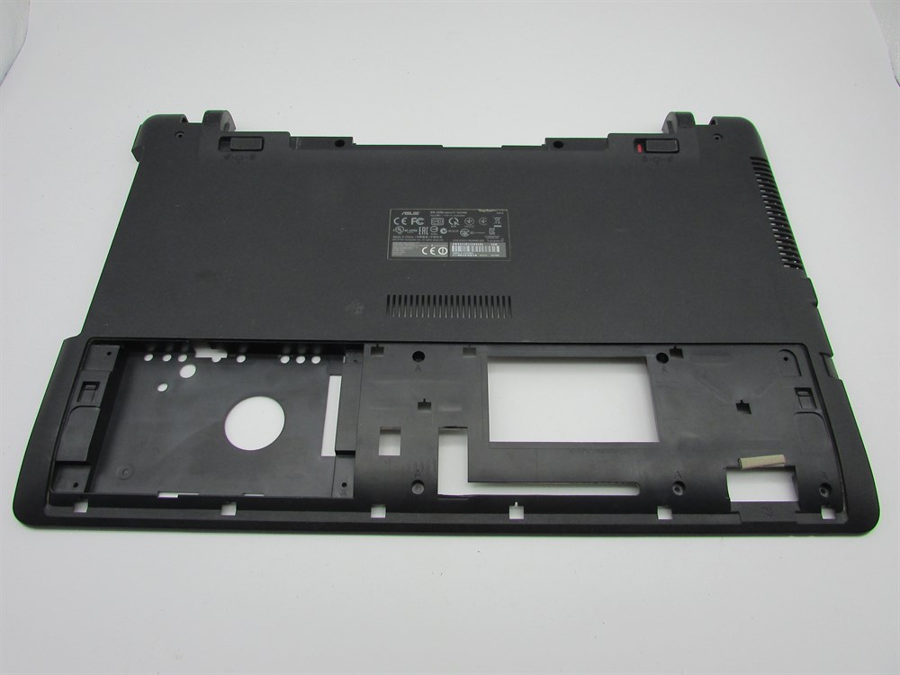 ASUS X550L Notebook Alt Kasa