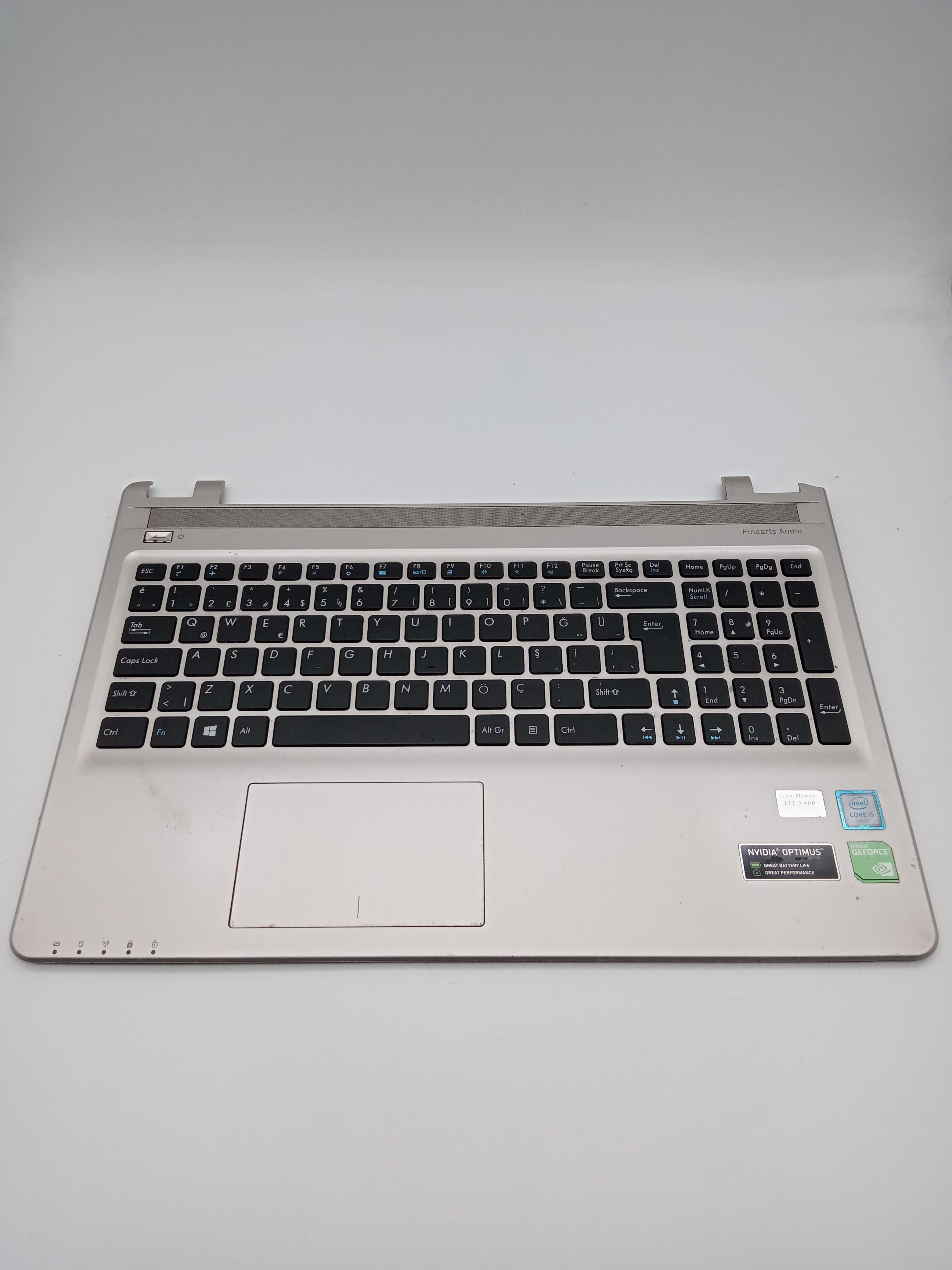 GRUNDİG 1574 V1İ5 Notebook Üst Kasa  ve Klavye