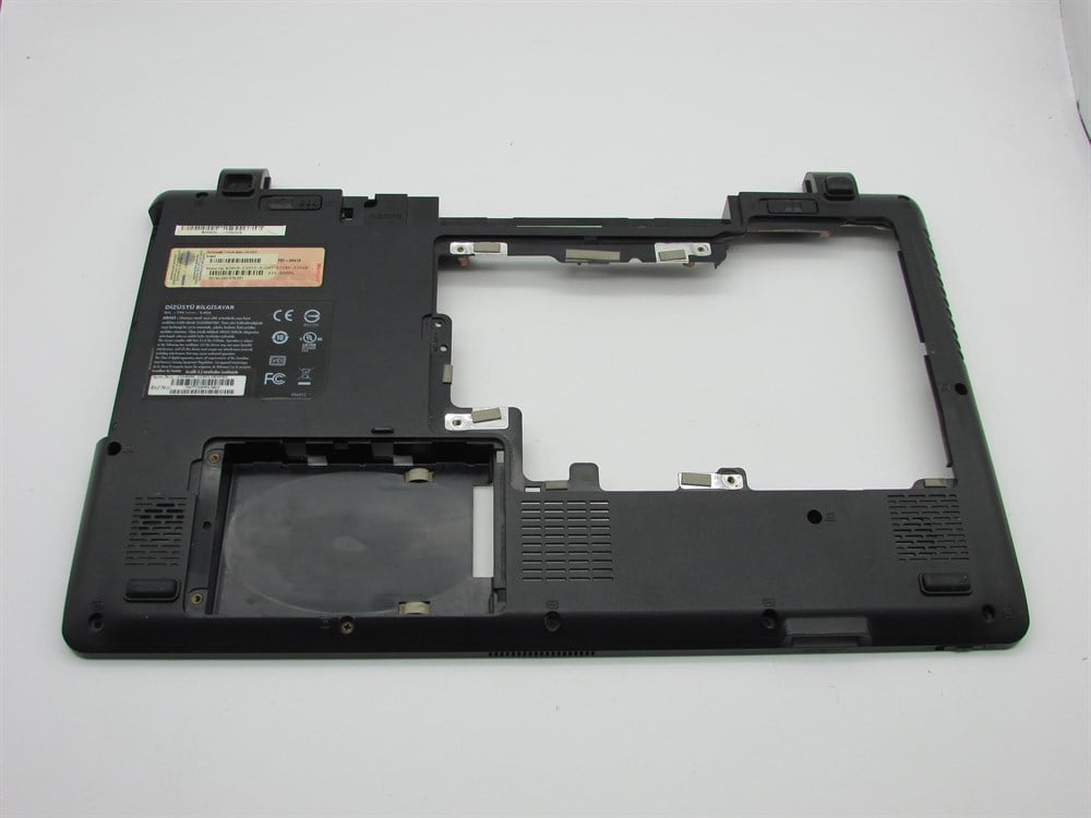 GRUNDİG GNB 1555A2 İ3 Notebook Alt Kasa