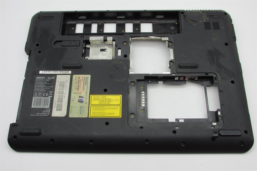 MEDİON MD 97900 MODEL NO WIM2100 Notebook Alt Kasa