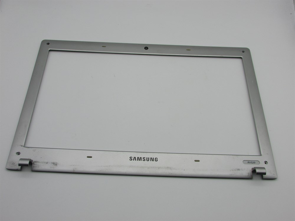 SAMSUNG NP RV510 Lcd Bezel Ön