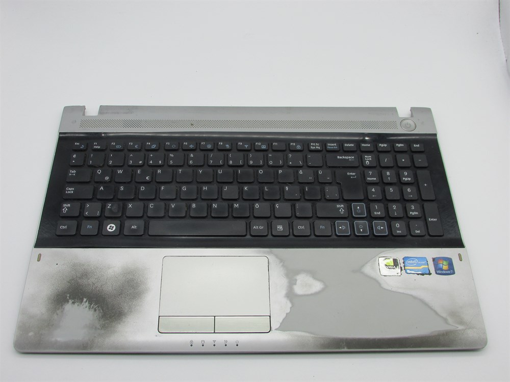 SAMSUNG NP RV510 Üst Kasa