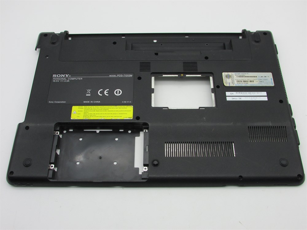 SONY PCG-71313M Notebook Alt Kasa