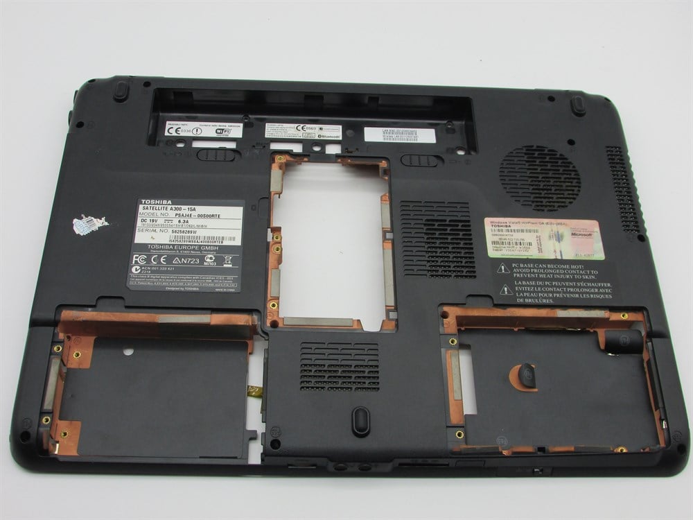 TOSHİBA A300-15A PSAJAE- 00S00RTE Notebook Alt Kasa