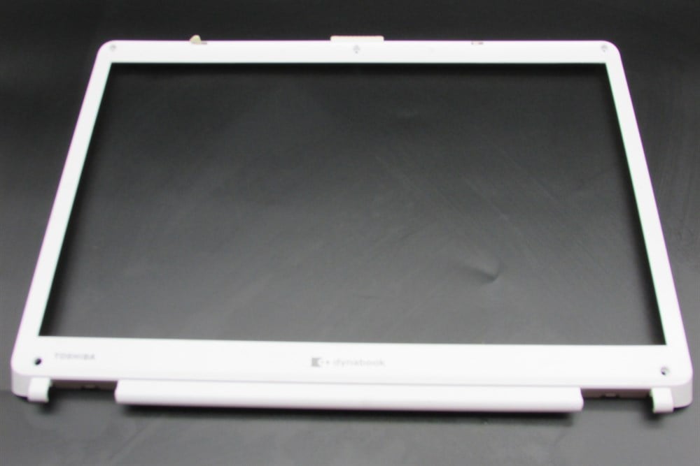TOSHİBA dynabook SATELLİTE A100 SERİES MODEL NO PSAANN 02T01R Notebook Lcd Bezel On
