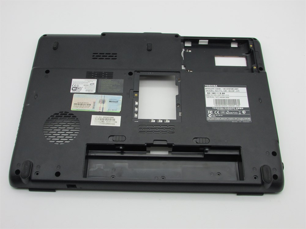 TOSHİBA L300 Notebook Alt Kasa