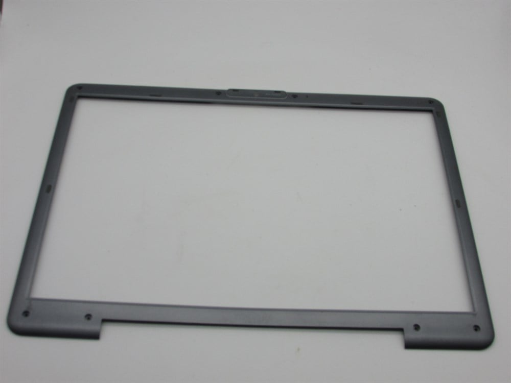TOSHİBA P300-166 PSPC4E-02COCN5 Notebook Lcd Bezel Ön