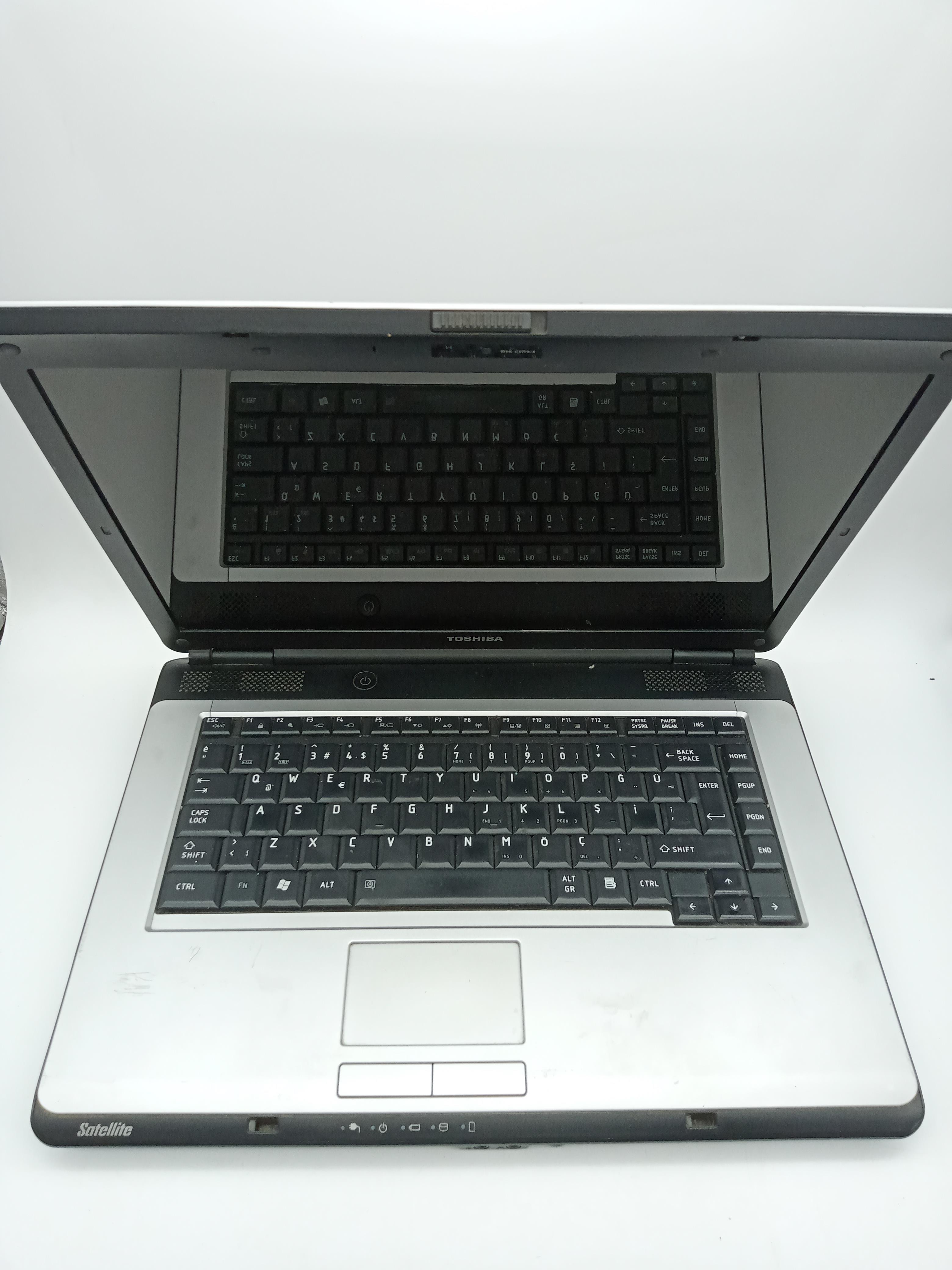 TOSHİBA SATELLİTE L300 İKİNCİ EL NOTEBOOK