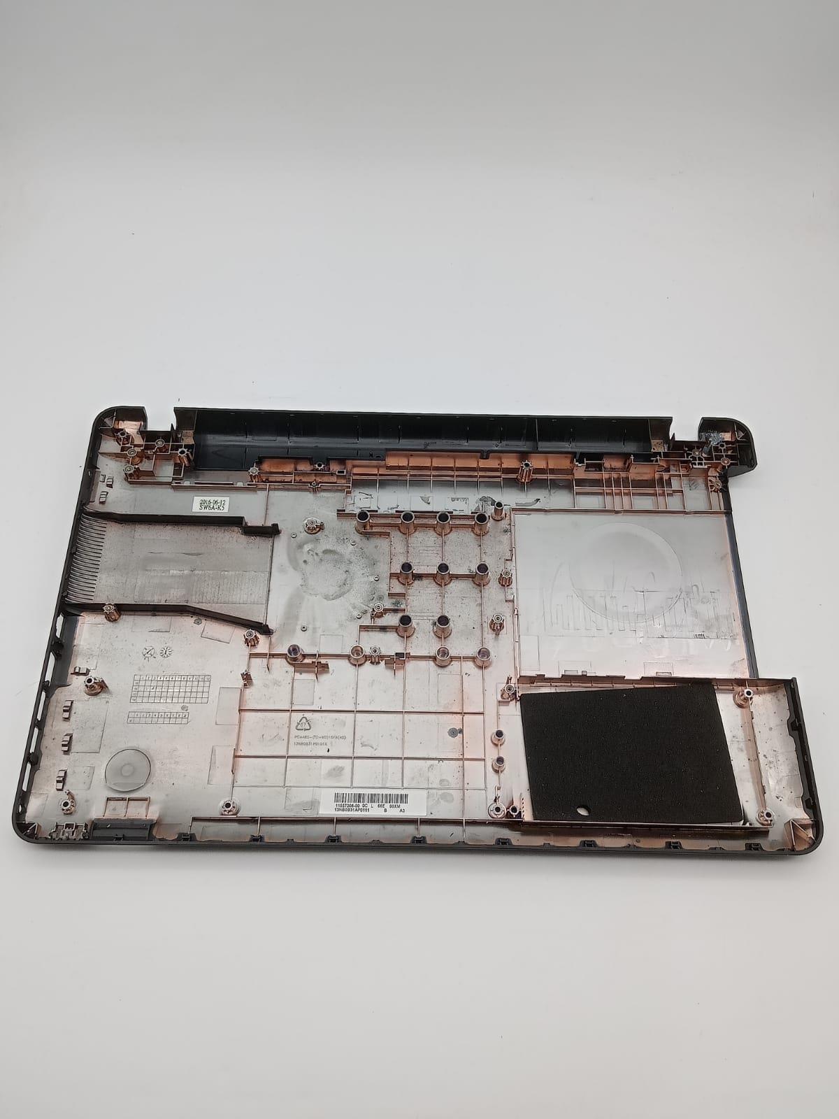 ASUS X540S Notebook Alt Kasa