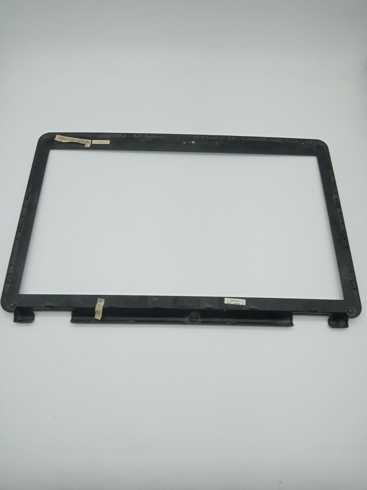 ASUS X70IO Notebook Lcd Bezel On