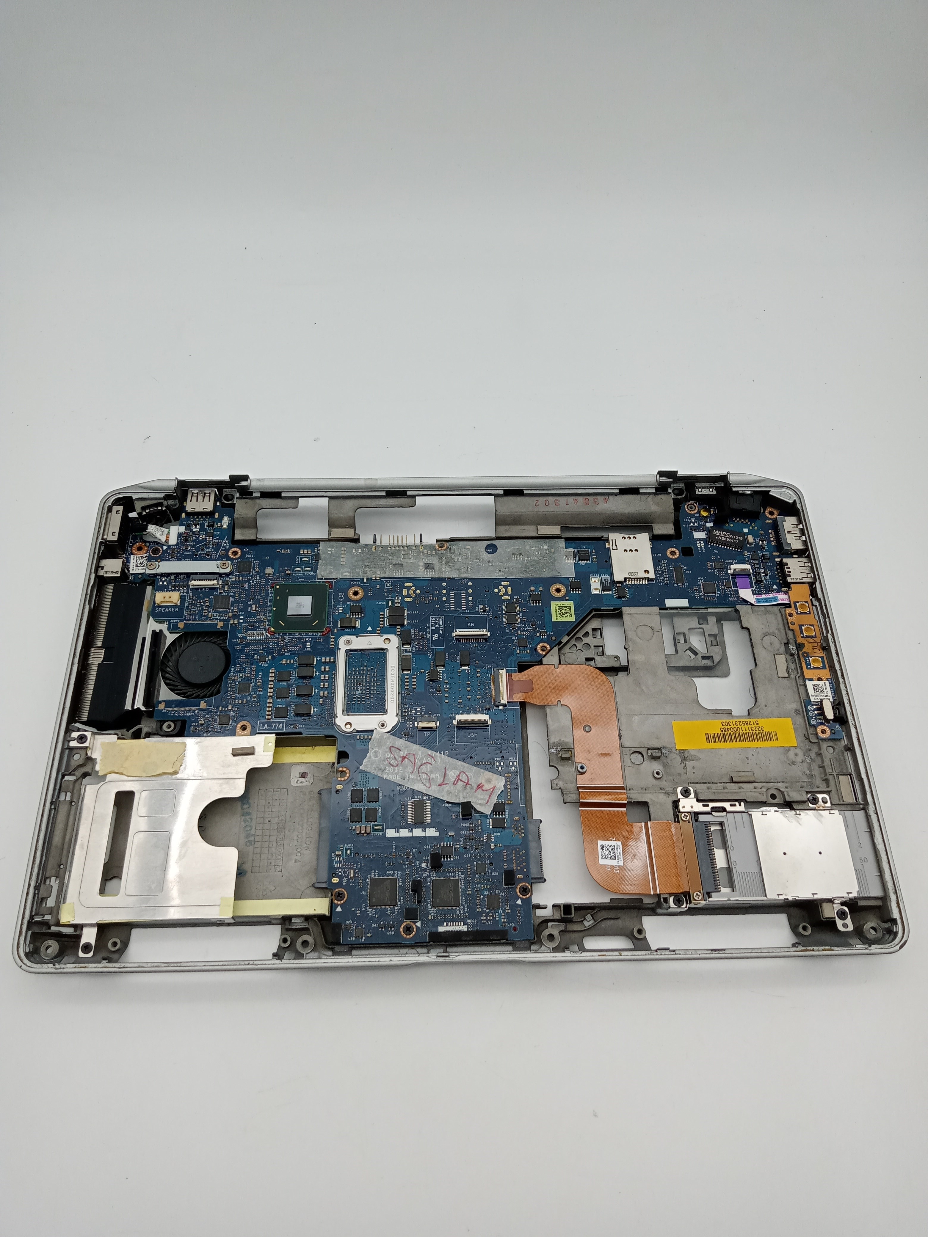 DELL LATİTUDE E6330 Notebook Alt Kasa Anakart Bakır Soğutucu Fan