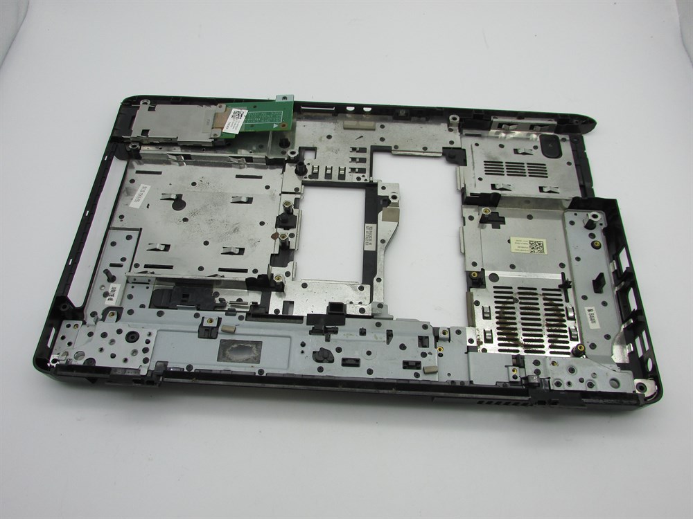 DELL PP41L- 1545-1551 Notebook Alt Kasa