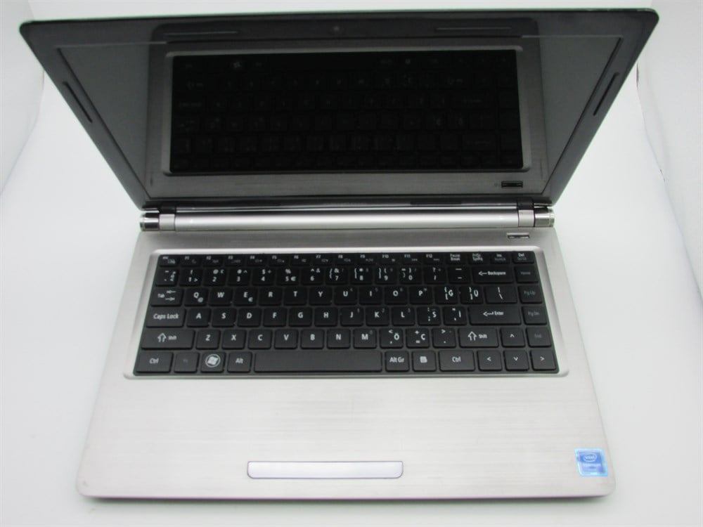 GRUNDİG 13M- GNB1450 B1B8 Notebook