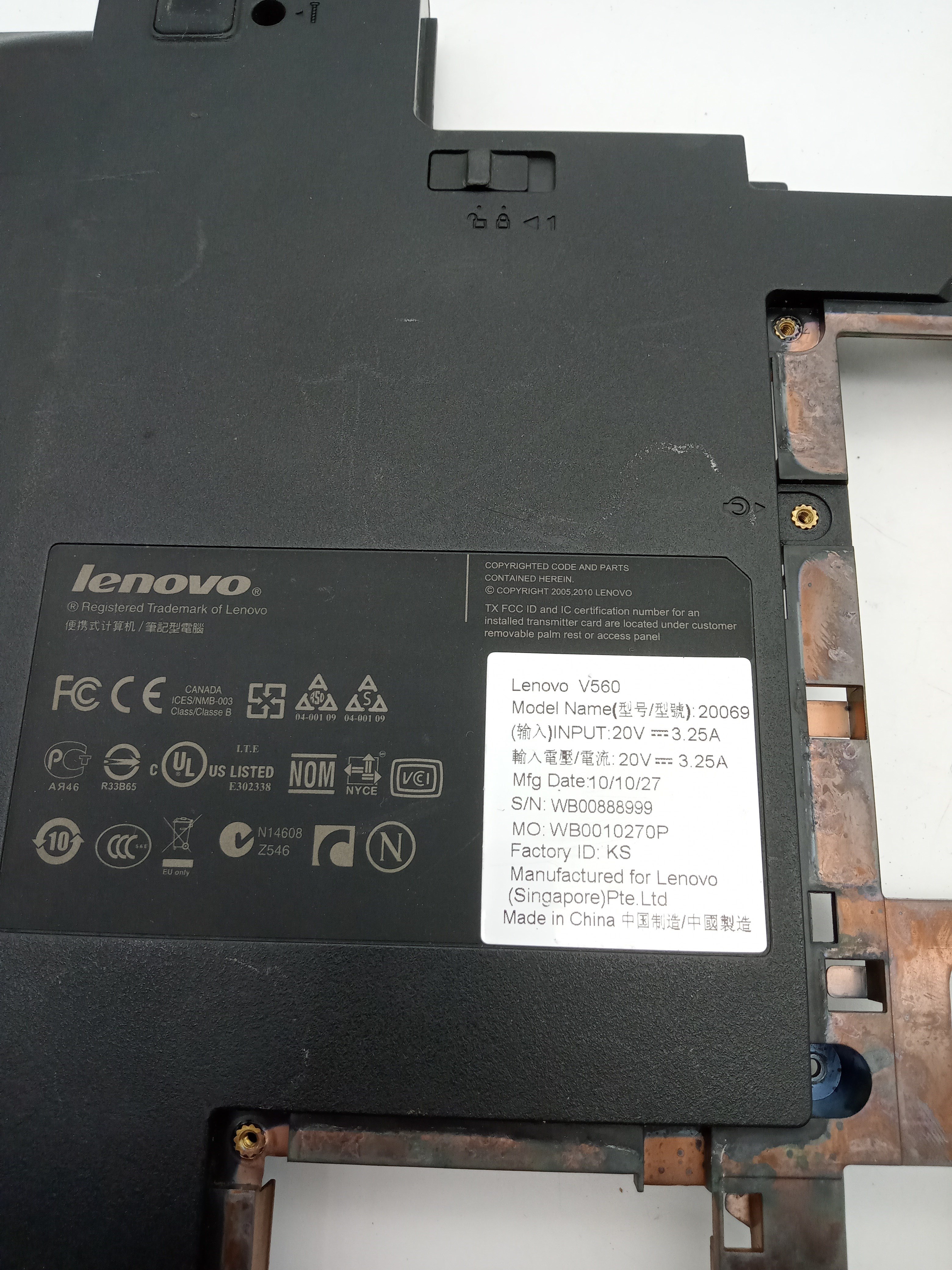 LENOVO V560 İKİNCİ EL NOTEBOOK ALT KASA