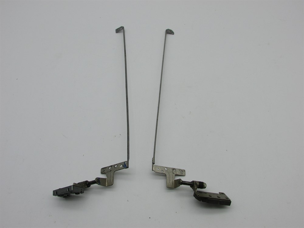 LENOVO Y560 Notebook Mentese