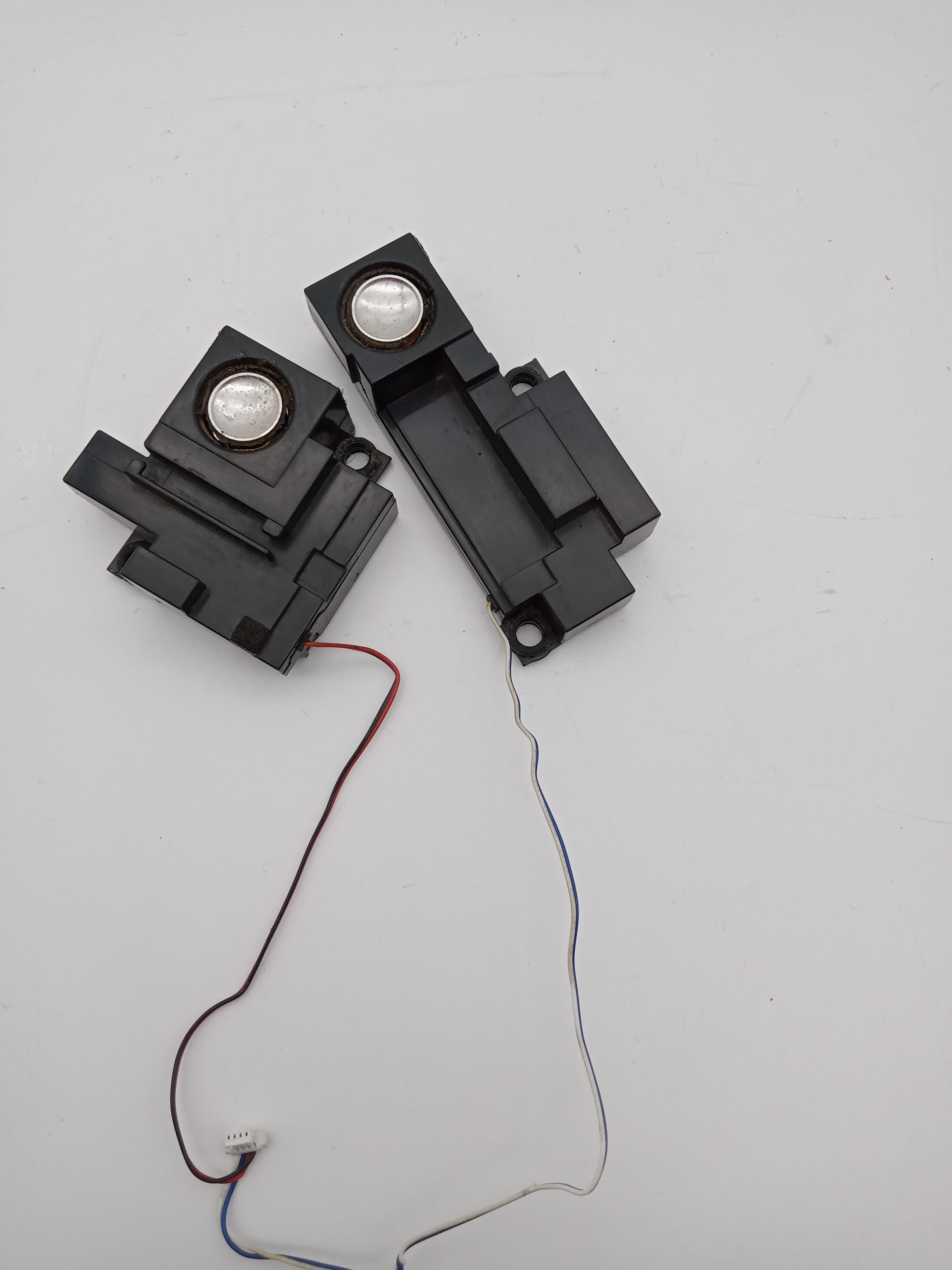 LENOVO Y570 Notebook Hoparlör