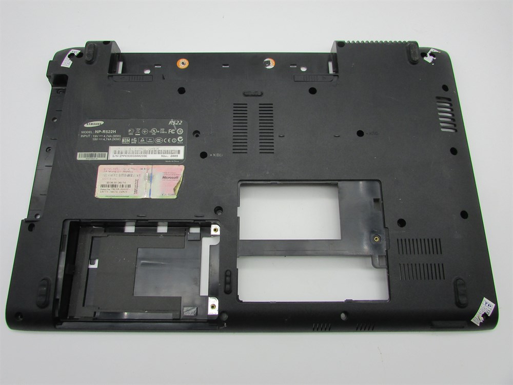 SAMSUNG  NP-R522H Notebook Alt Kasa