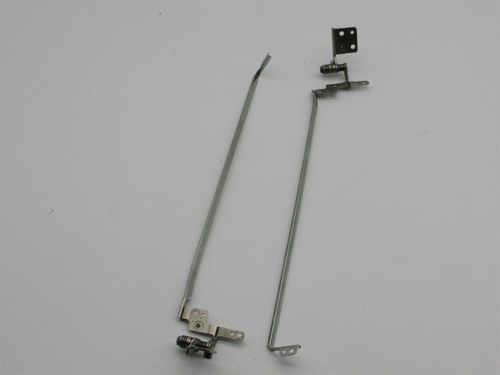 SAMSUNG NP370R5E Notebook Menteşe