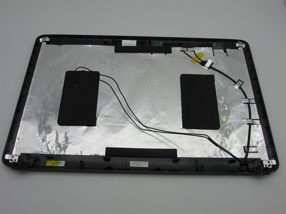 SAMSUNG R525 Notebook  Lcd Arka Kapak