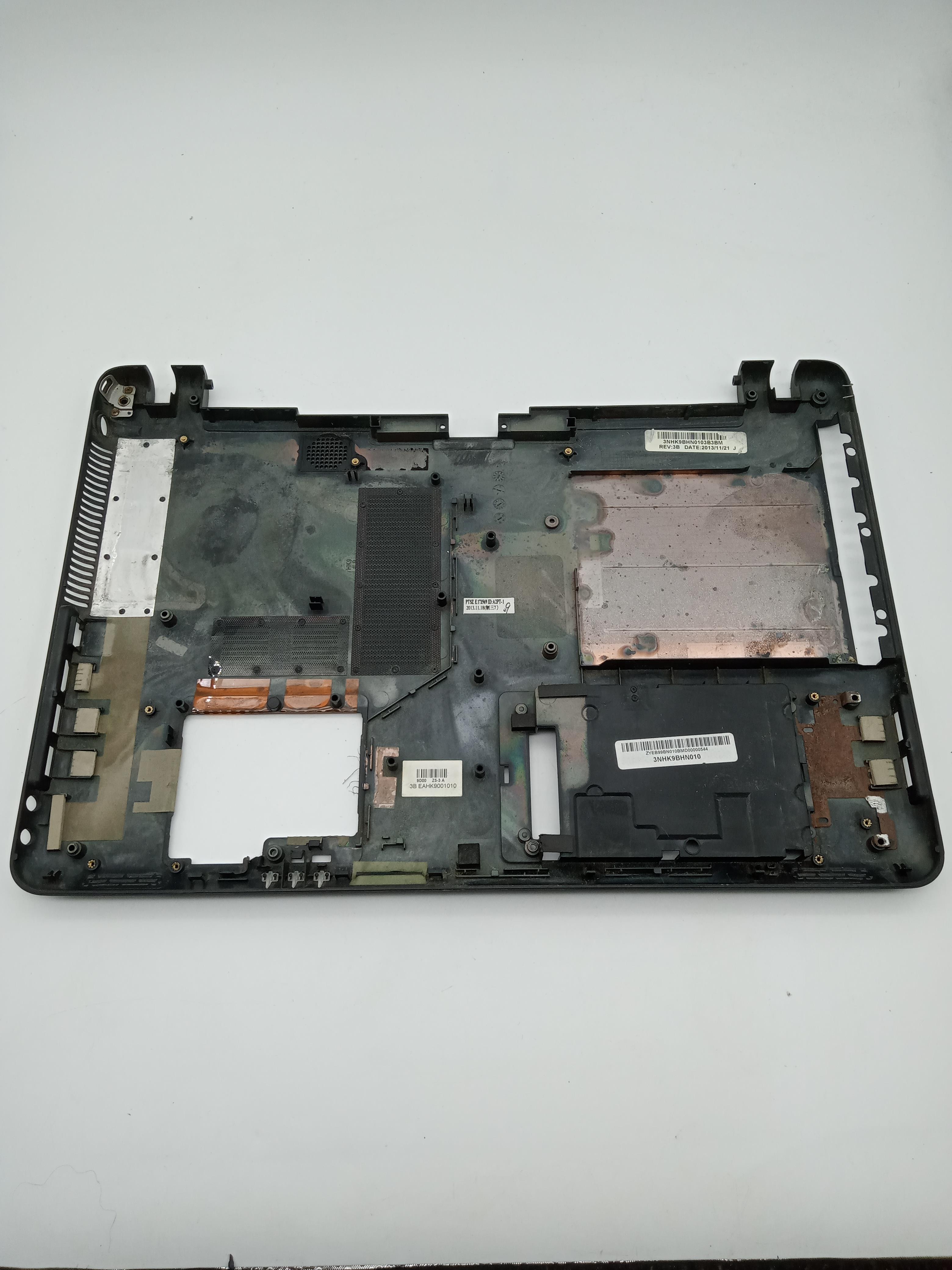 SONY SVF152C1WW Notebook Alt Kasa