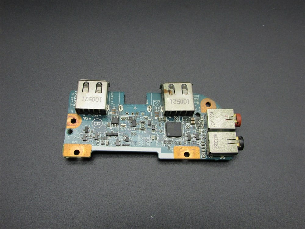 SONY VAİO PCG 71211M Notebook Usb Data Soket