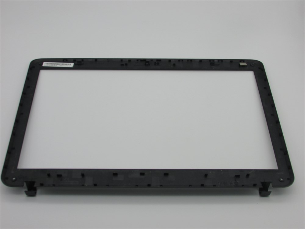 TOSHİBA C566- C655D Notebook  Lcd  Bezel On