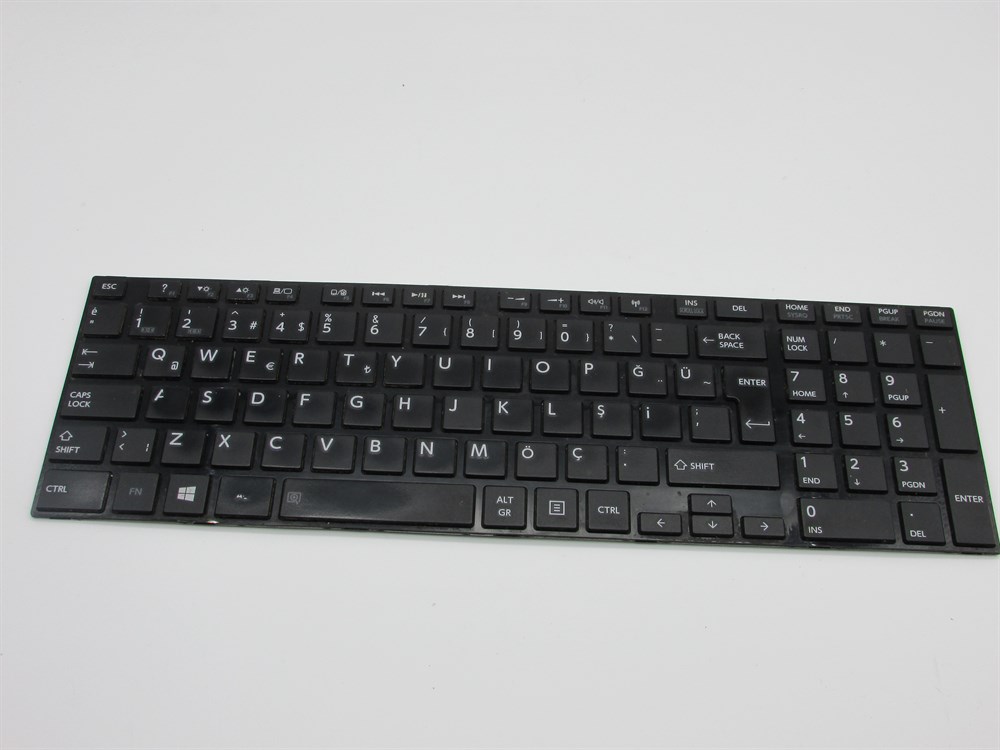 TOSHİBA L50-A-1CX