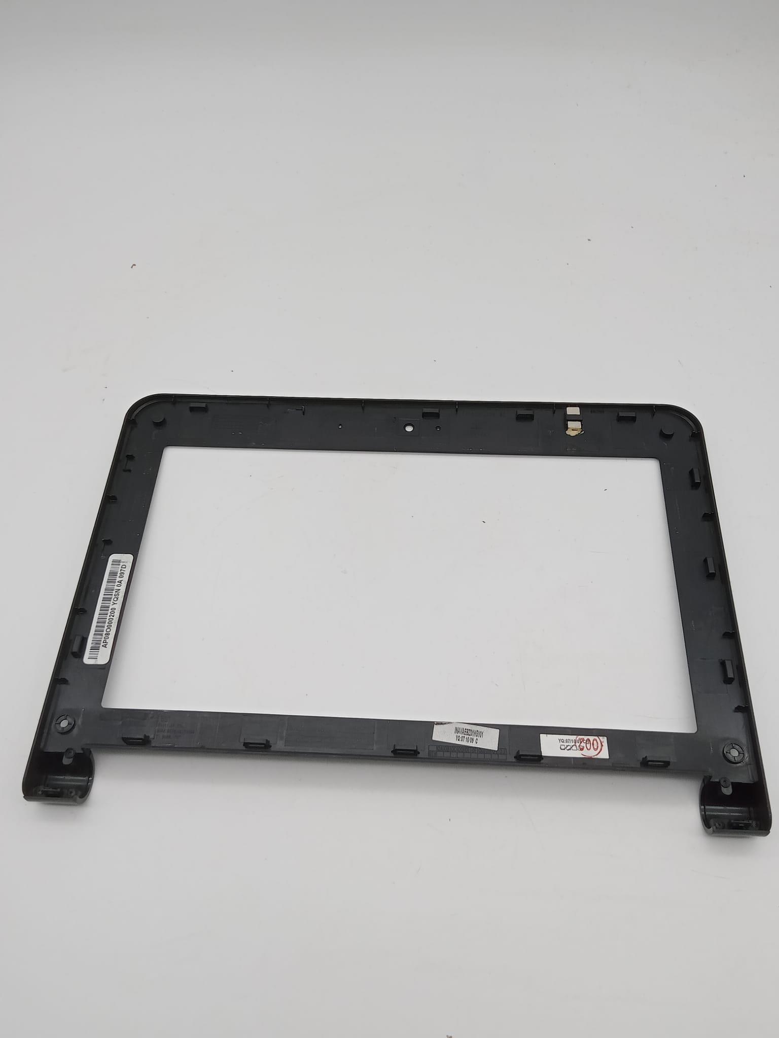 TOSHİBA NB 200 122 PLL25E 00M013TE Minibook Lcd  Bezel On