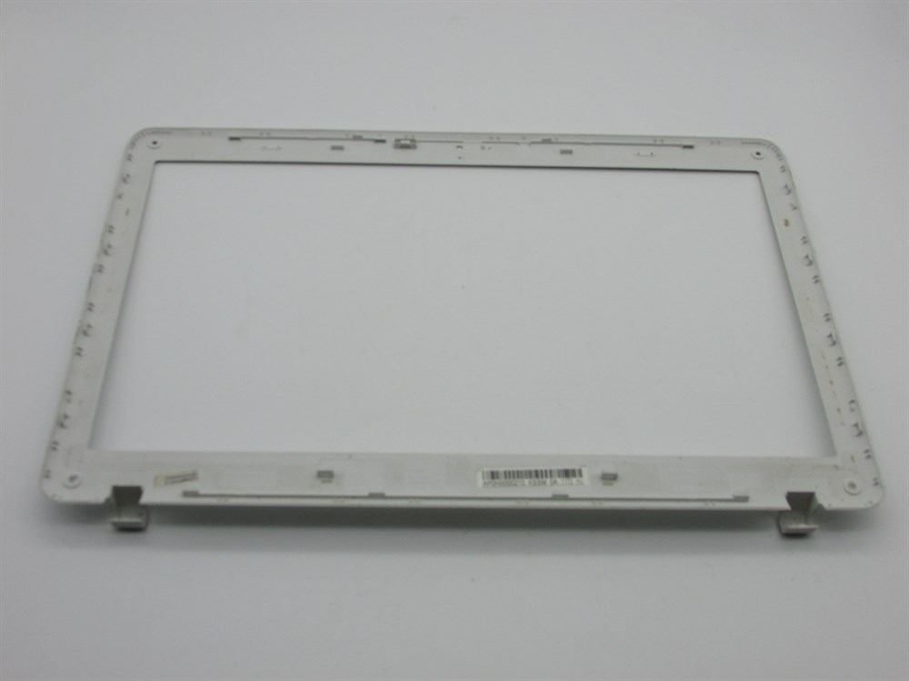 TOSHİBA SATELLİTE C660D-199 Notebook Lcd Bezel On