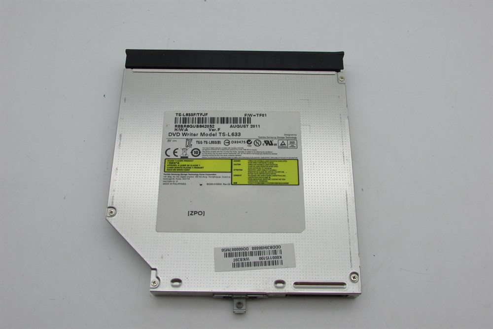 TOSHİBA SATELLİTE C660D-1E5 PART NO PSC20E 00000XTE Notevook  Dvd Rom