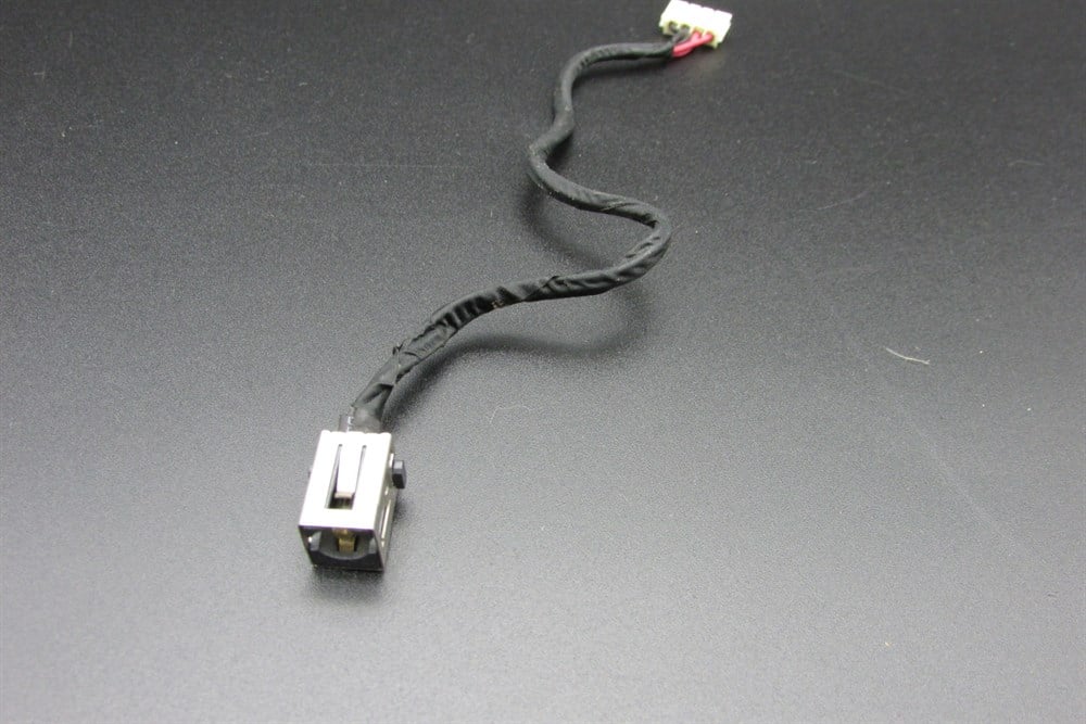 TOSHİBA SATELLİTE C855-150 1R0 Notebook  Dc Power Jack