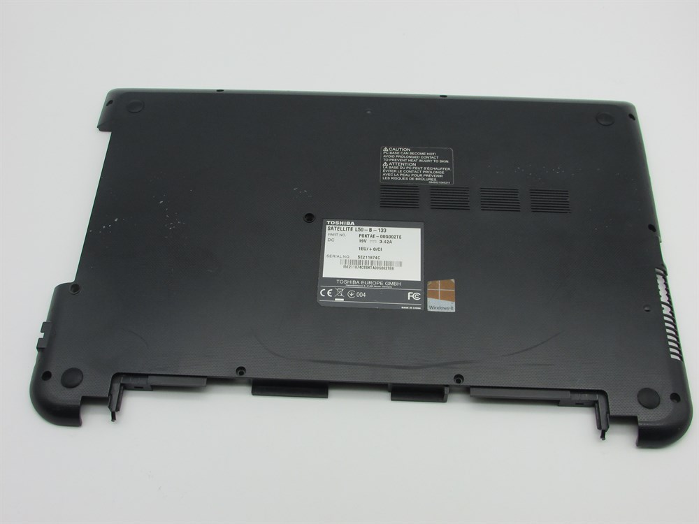 TOSHİBA SATELLİTE L50-B-133 Notebook Alt Kasa