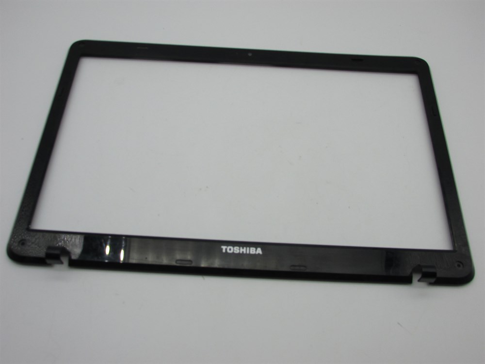 TOSHİBA SATELLİTE L750D-1HD PSK36E-05TO14TE Notebook Lcd Bezel On
