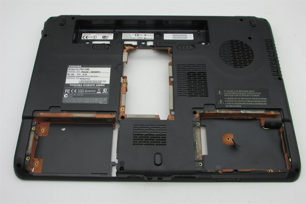 TOSHİBA SATELLİTE PRO A300 PSAJ5E 00H00RTE Notebook Alt Kasa
