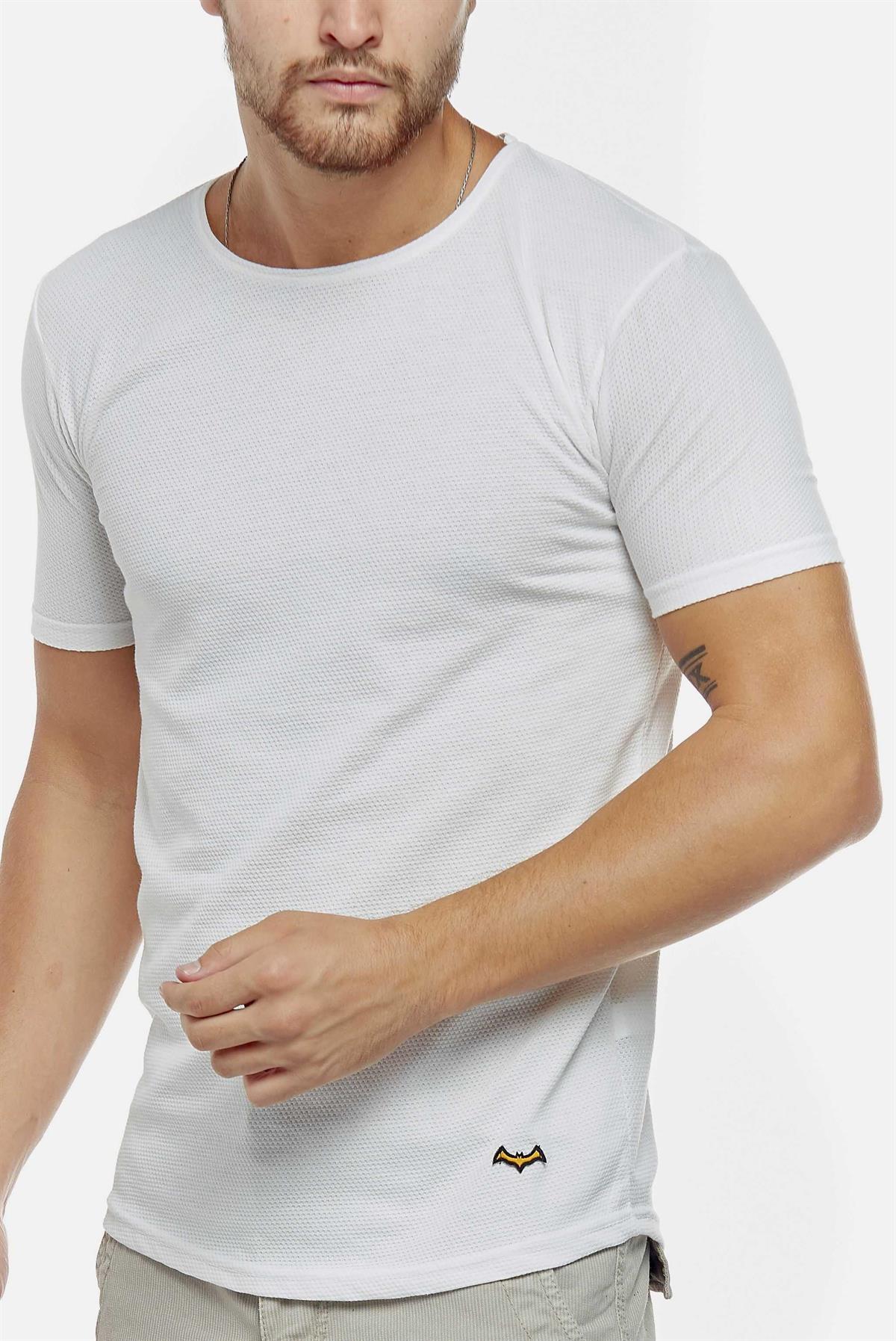 Erkek Beyaz İnce Delikli Desenli Tişört 9YETSMCN612