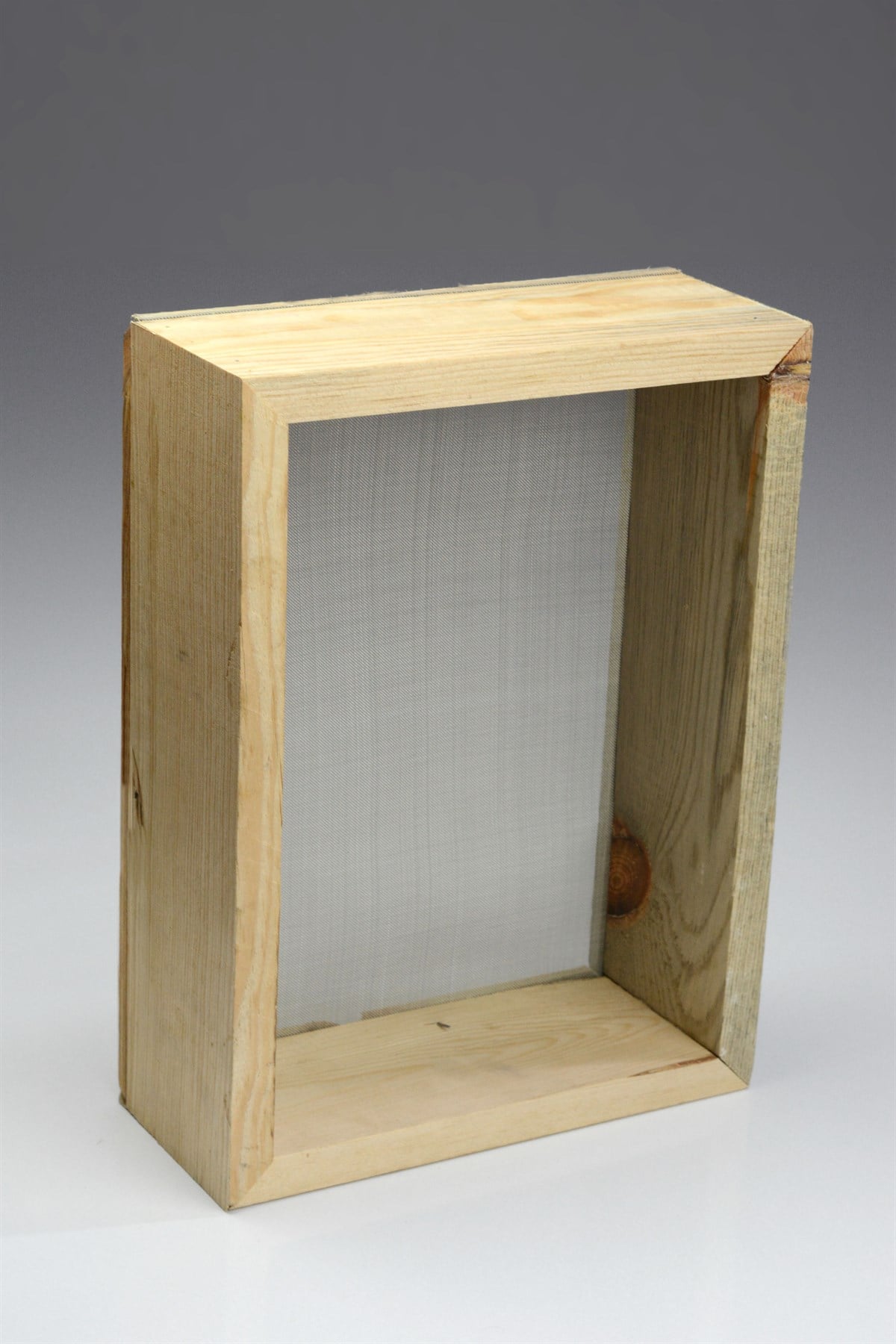 WOODEN SIEVE