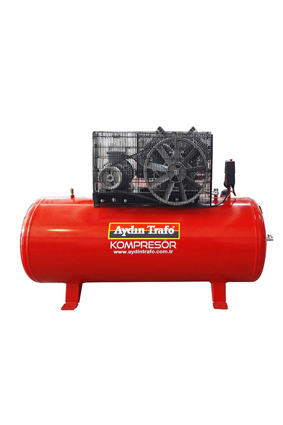 Aydın Trafo 22-300 5,5 Hp Pistonlu Çift Kademe 12 Bar Kompresör