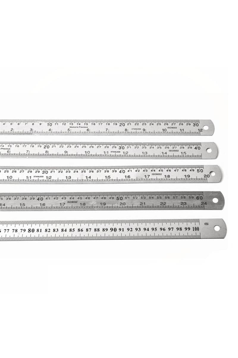 Стальная линейка